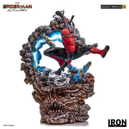 Spider-Man Statue - Spider-Man: Far From Home - Legacy Replica 1/4 - Iron Studios