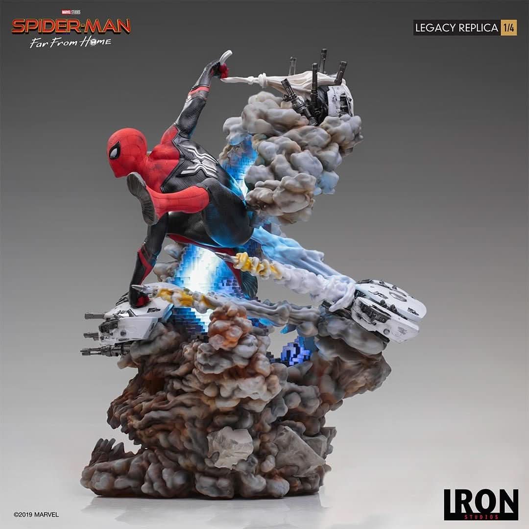 Spider-Man Statue - Spider-Man: Far From Home - Legacy Replica 1/4 - Iron Studios