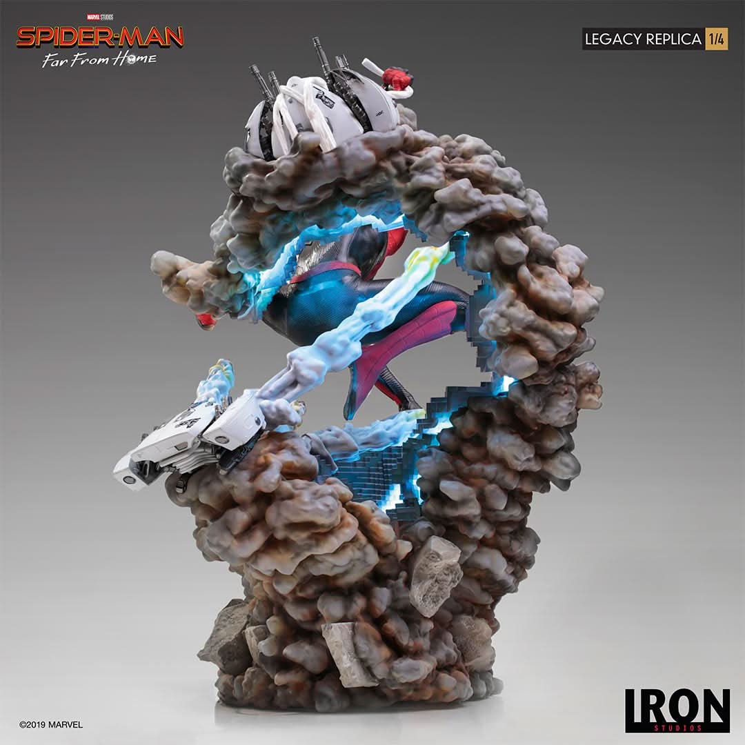 Spider-Man Statue - Spider-Man: Far From Home - Legacy Replica 1/4 - Iron Studios
