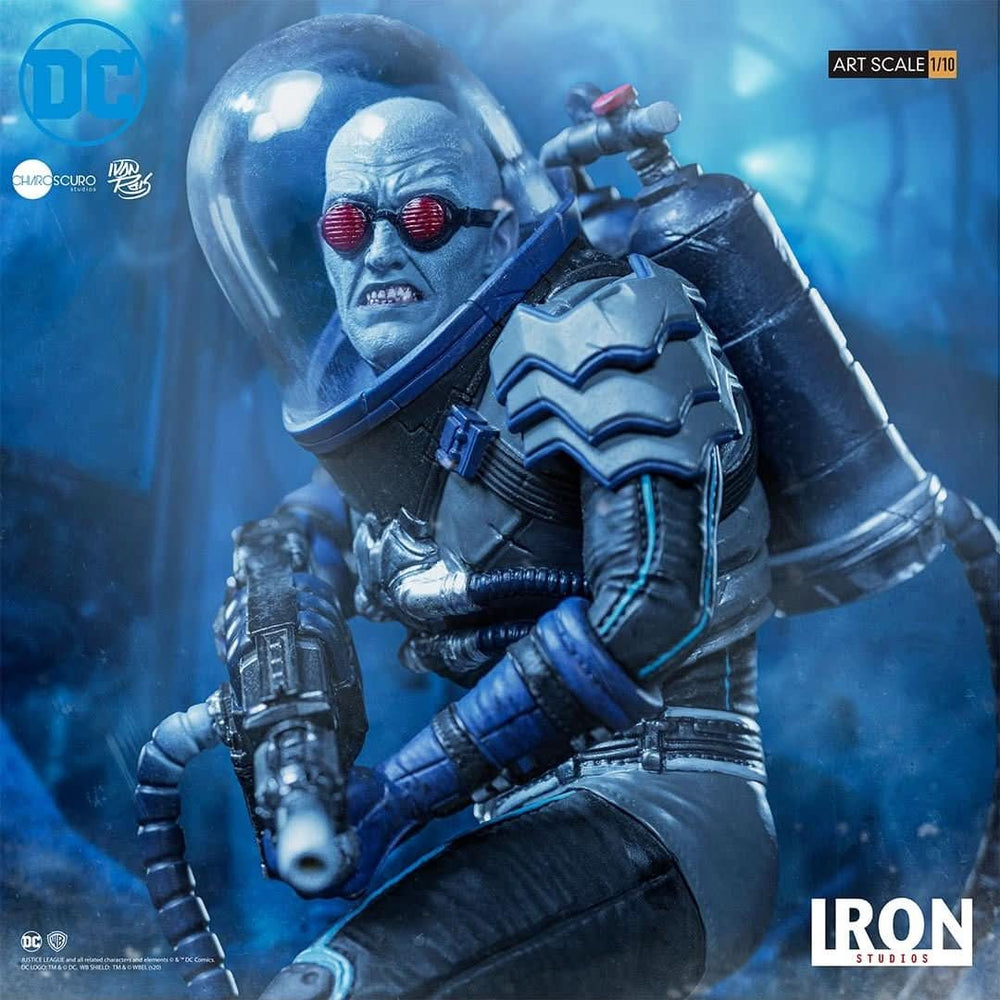 Mr. Freeze Statue by Ivan Reis - DC Comics - Art Scale 1/10