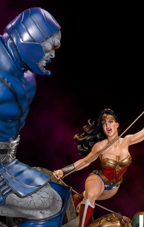 Wonder Woman vs Darkseid Statue by Ivan Reis - DC Comics - 1/6 Diorama