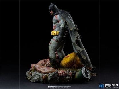 Batman - The Dark Knight Returns - DC Comics - 1/6 Diorama - Iron Studios