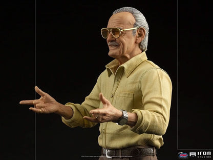 Stan Lee Statue - Pow - Legacy Replica 1/4 - Iron Studios