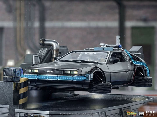 Delorean Statue - Back to the Future II - Art Scale 1/10