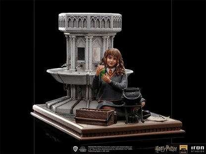 Hermione Granger Polyjuice Deluxe Version - Harry Potter - Art Scale 1/10 - Iron Studios