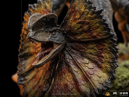 Dilophosaurus Statue - Jurassic World - Art Scale 1/10 - Iron Studios