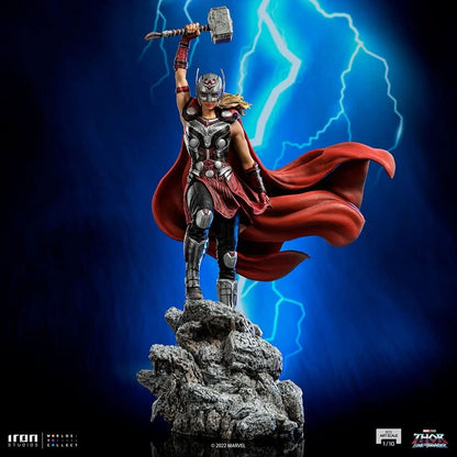 Mighty Thor Jane Foster Statue - Thor: Love and Thunder - BDS Art Scale 1/10 - Iron Studios