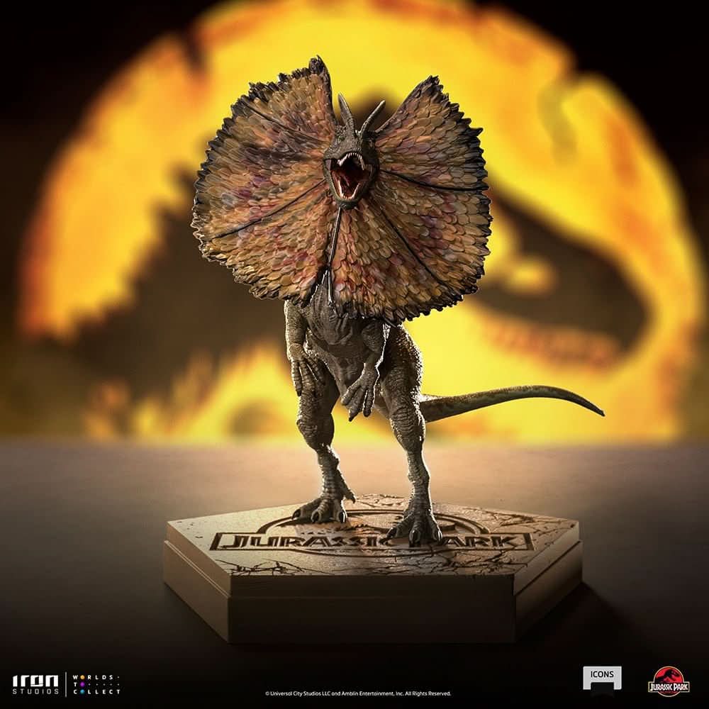 Dilophosaurus Statue - Jurassic Park - Icons - Jurassic World