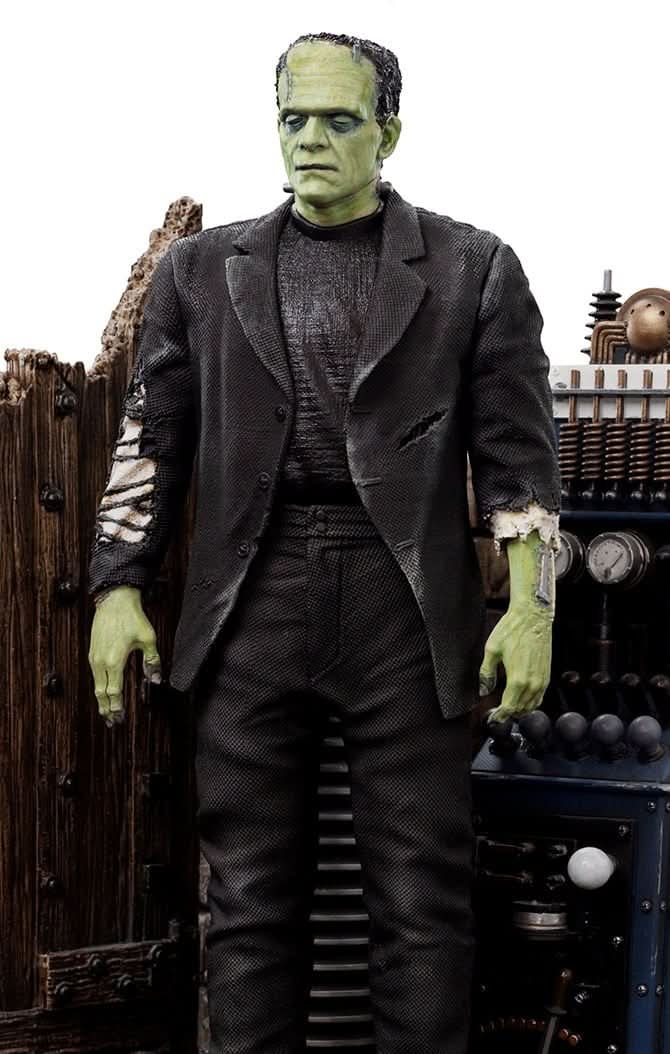 Frankenstein's Monster Deluxe Statue - Universal Monsters - Art Scale 1/10