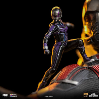 Ant-Man and The Wasp Deluxe Statue - Ant-Man and The Wasp: Quantumania - Art Scale 1/10 - Iron Studios