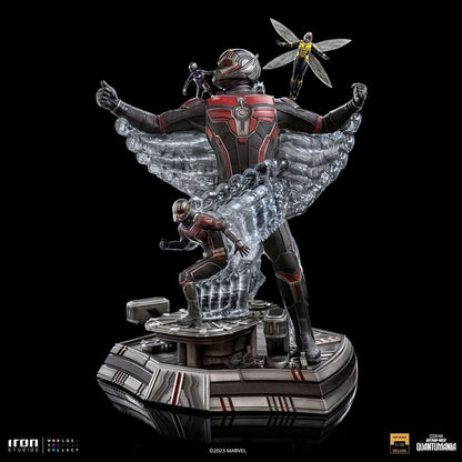 Ant-Man and The Wasp Deluxe Statue - Ant-Man and The Wasp: Quantumania - Art Scale 1/10 - Iron Studios