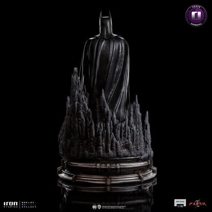 Batman Statue - The Flash Movie - Art Scale 1/10 - Iron Studios