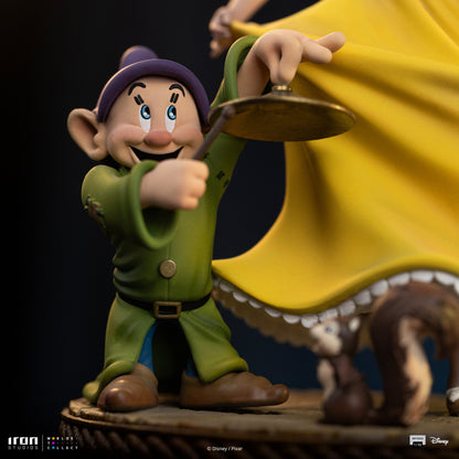 Pre-Order - Snow White Statue - Snow White and the Seven Dwarfs - Art Scale 1/10 - Iron Studios
