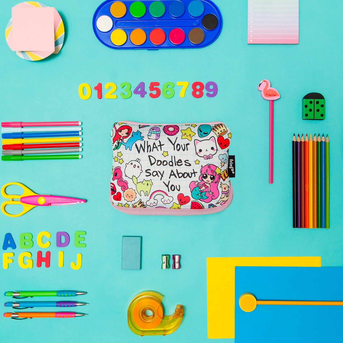 Grande trousse scolaire imprimée – What Doodles Says