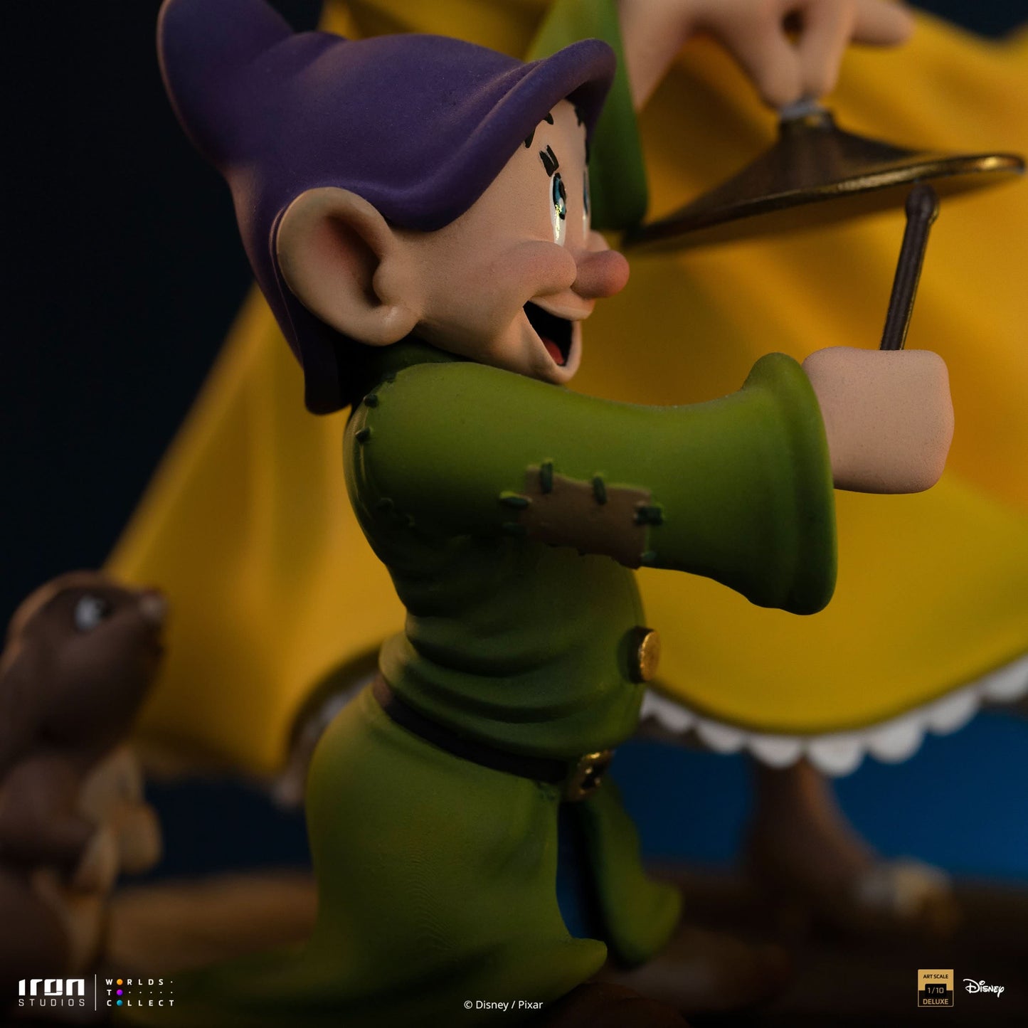 Pre-Order - Snow White Deluxe Statue - Snow White and the Seven Dwarves - Art Scale 1/10 - Iron Studios