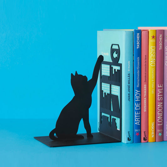 Serval Fishing Bookend