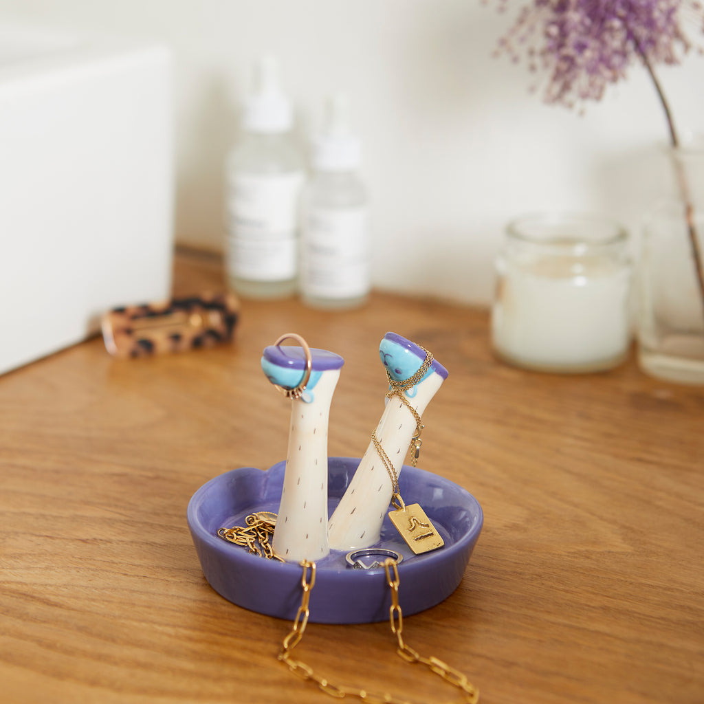 Happy Legs Weekend Jewelry Holder