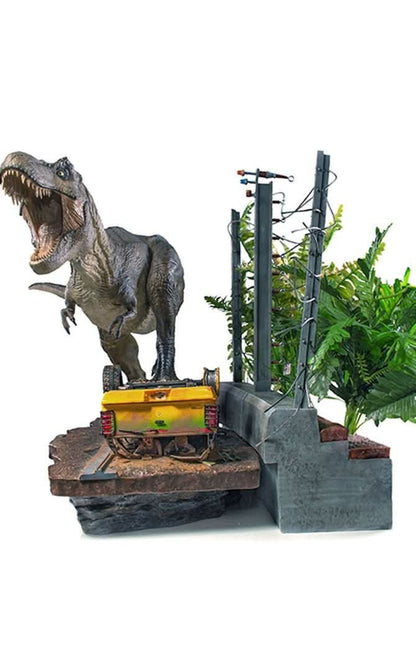 T-Rex Attack Statue (Set A) - Jurassic Park - Art Scale 1/10 - Iron Studios