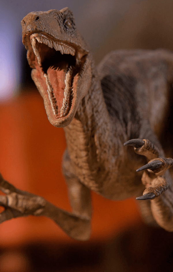 Velociraptor Attack Statue - Jurassic Park - Art Scale 1/10