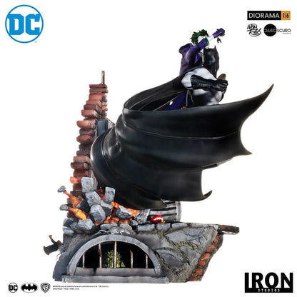 Batman Vs Joker Statue - DC Comics By Ivan Reis - Battle Diorama 1/6 - Iron Studios