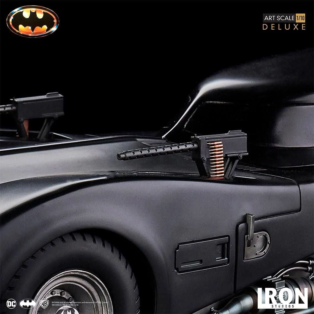 Batman & Batmobile Statue (Deluxe) - Batman 1989 - Art Scale - Iron Studios