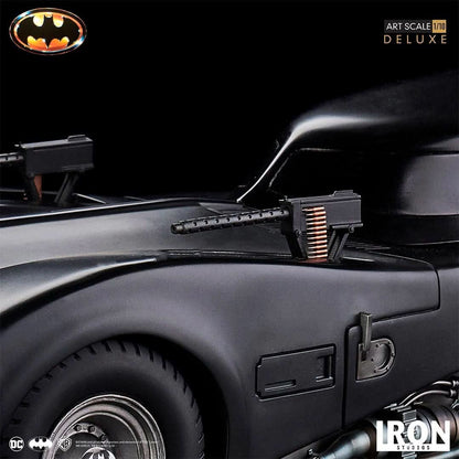 Batman & Batmobile Statue (Deluxe) - Batman 1989 - Art Scale - Iron Studios