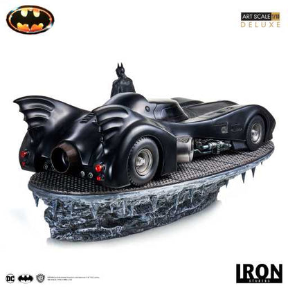 Batman & Batmobile Statue (Deluxe) - Batman 1989 - Art Scale - Iron Studios