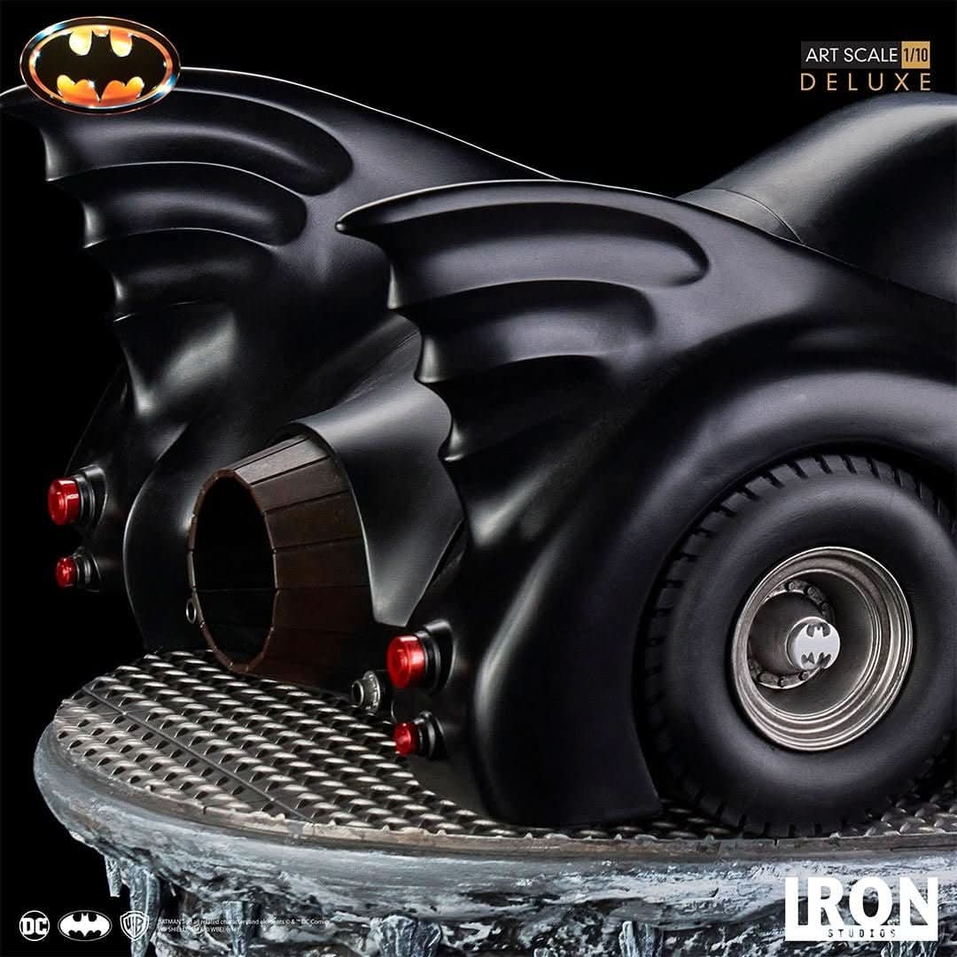 Batman & Batmobile Statue (Deluxe) - Batman 1989 - Art Scale - Iron Studios
