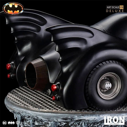 Batman & Batmobile Statue (Deluxe) - Batman 1989 - Art Scale - Iron Studios