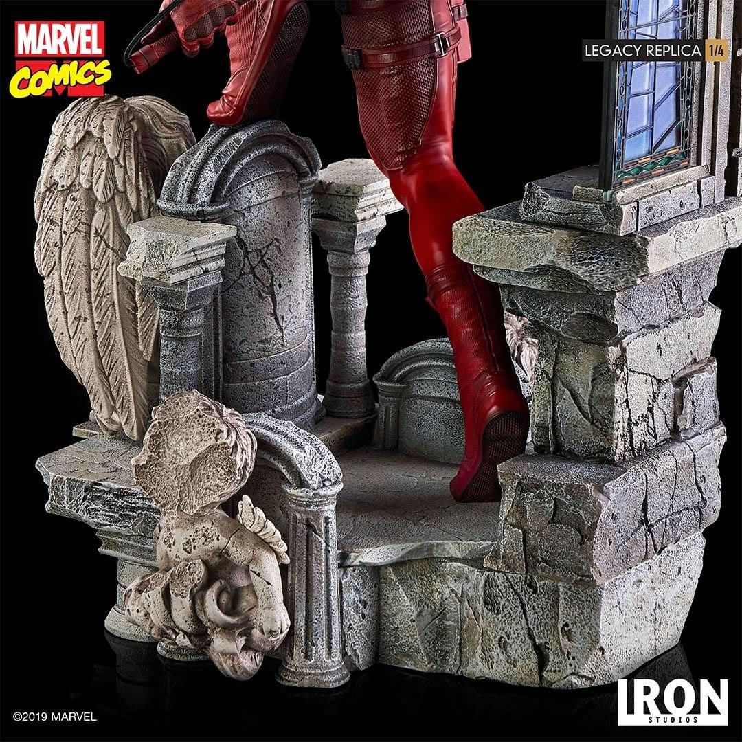 Daredevil Statue - Marvel Comics - Legacy Replica 1/4 - Iron Studios