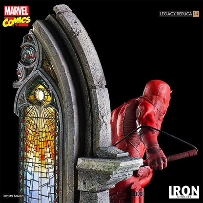 Daredevil Statue - Marvel Comics - Legacy Replica 1/4 - Iron Studios