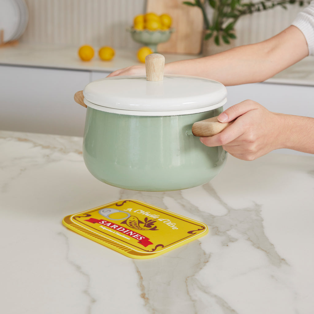 Sardines Trivet