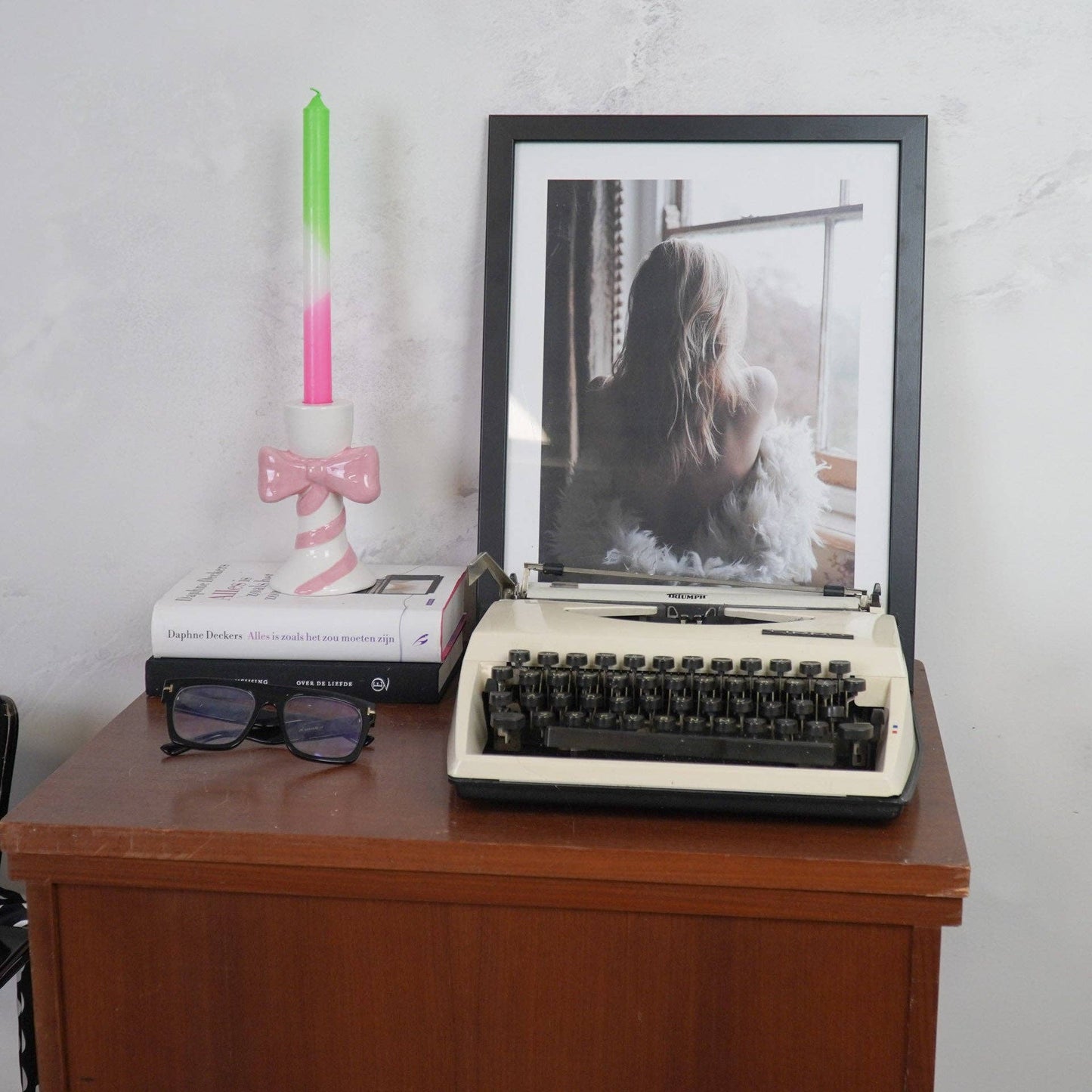 Candlestick - Stripes with Bow - White/Pink - 9x8x14cm