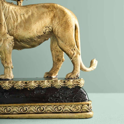 Lion Chandelier, Poly/Metal, 20 x 15 x 37 cm
