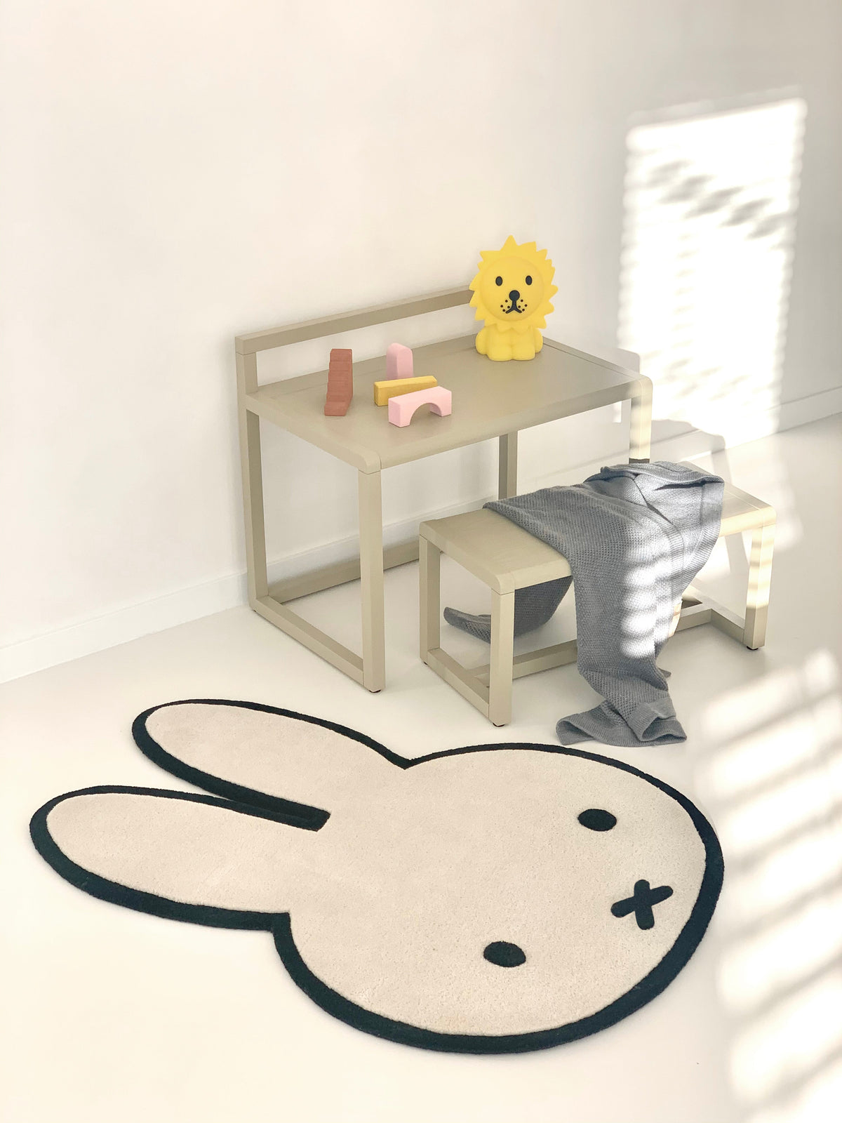 Tapis Miffy & Friends - Miffy