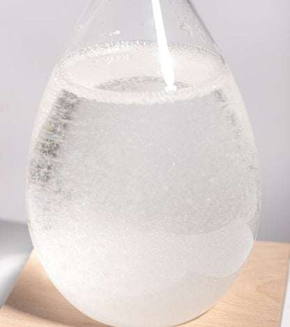 Storm glass - Weather prediction