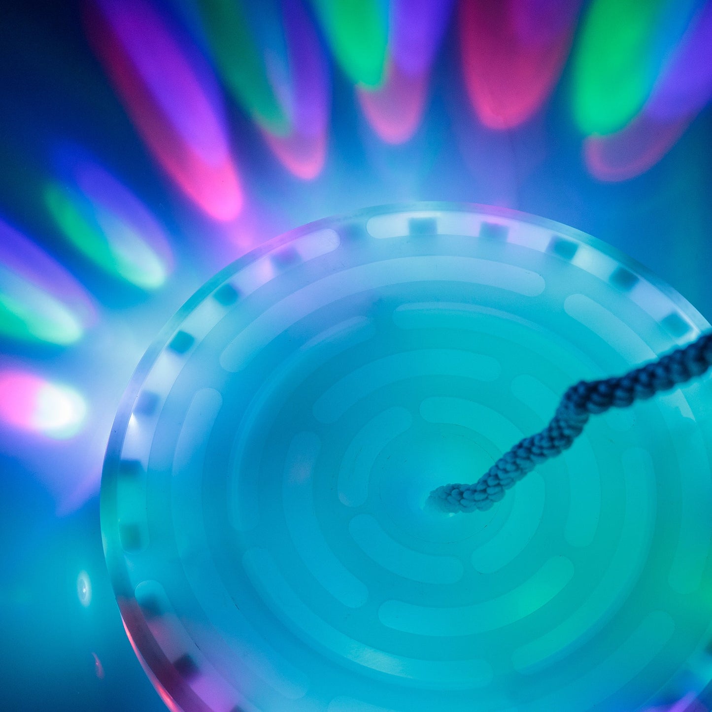 FLASHING UFO SWING