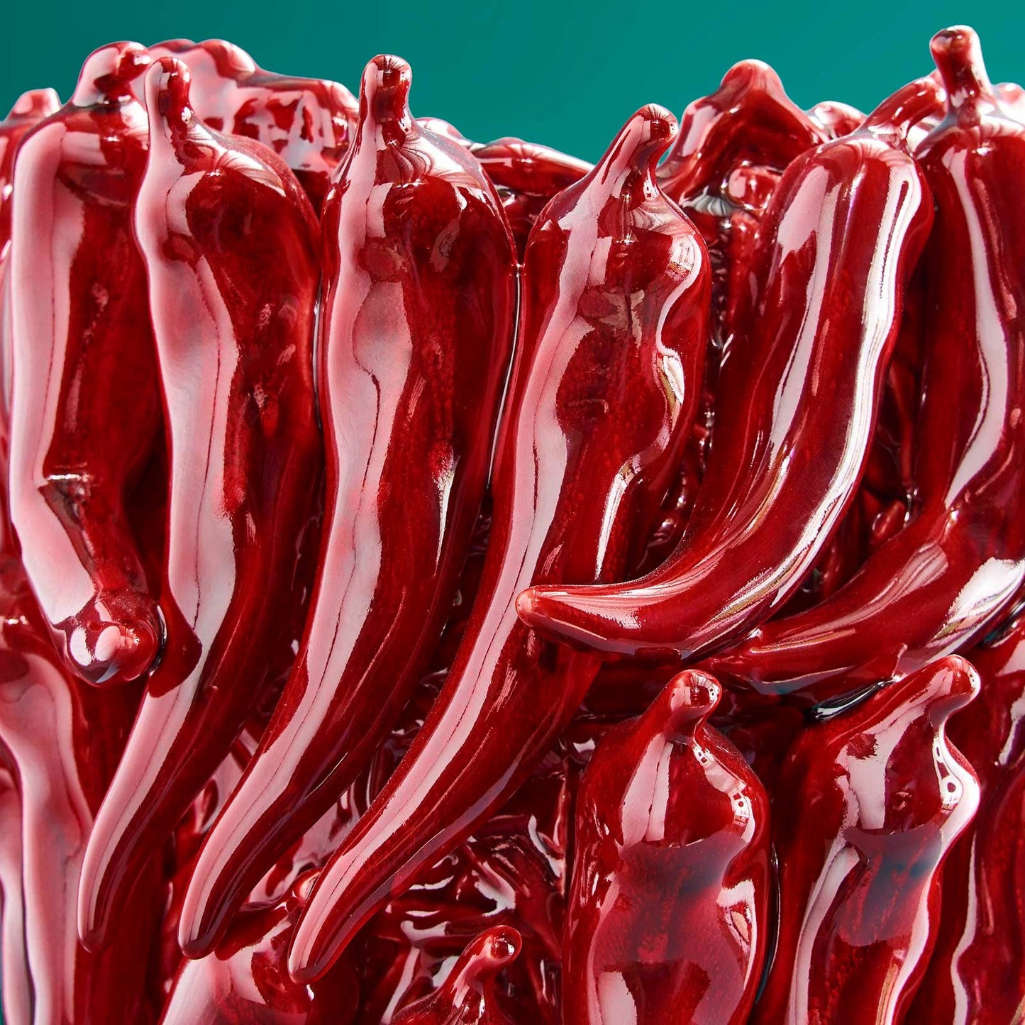 Chili vase, burgundy