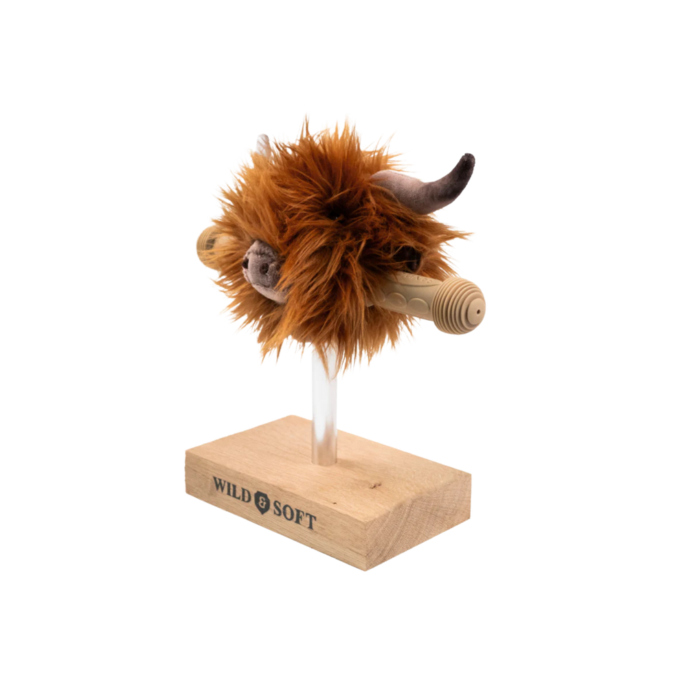 Highland cow head accessory for kids' bike or scooter