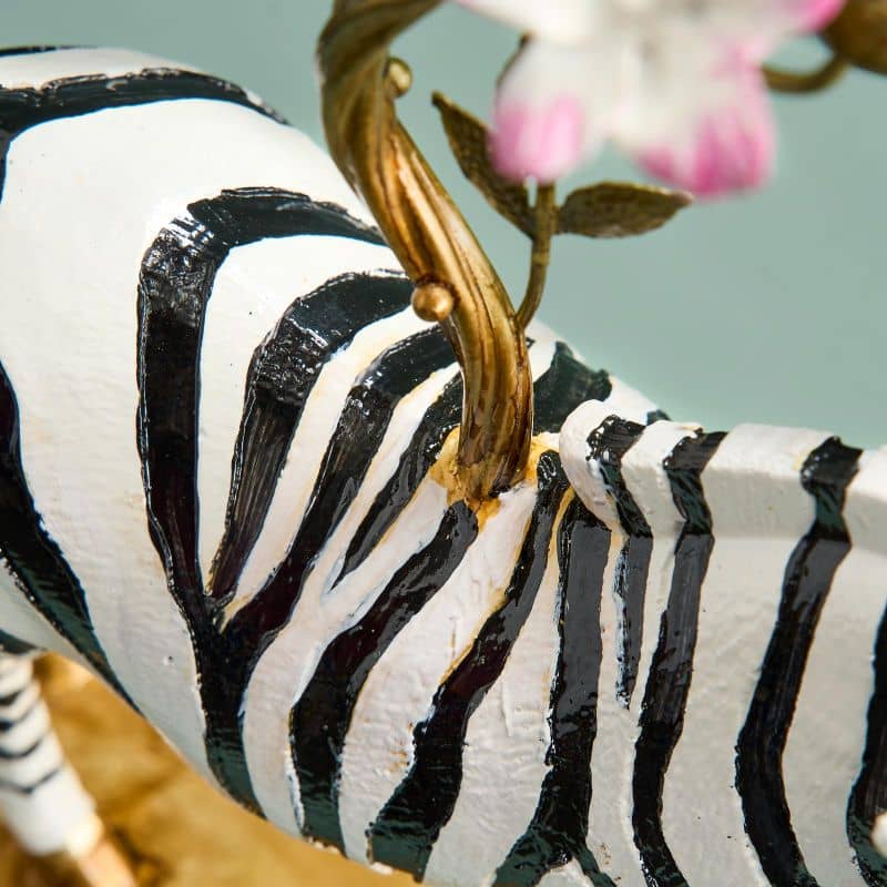 Zebra chandelier, poly/metal, 27 x 9 x 45 cm