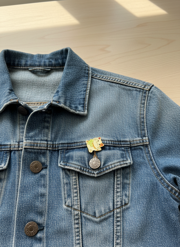 Lucky Cat Pin