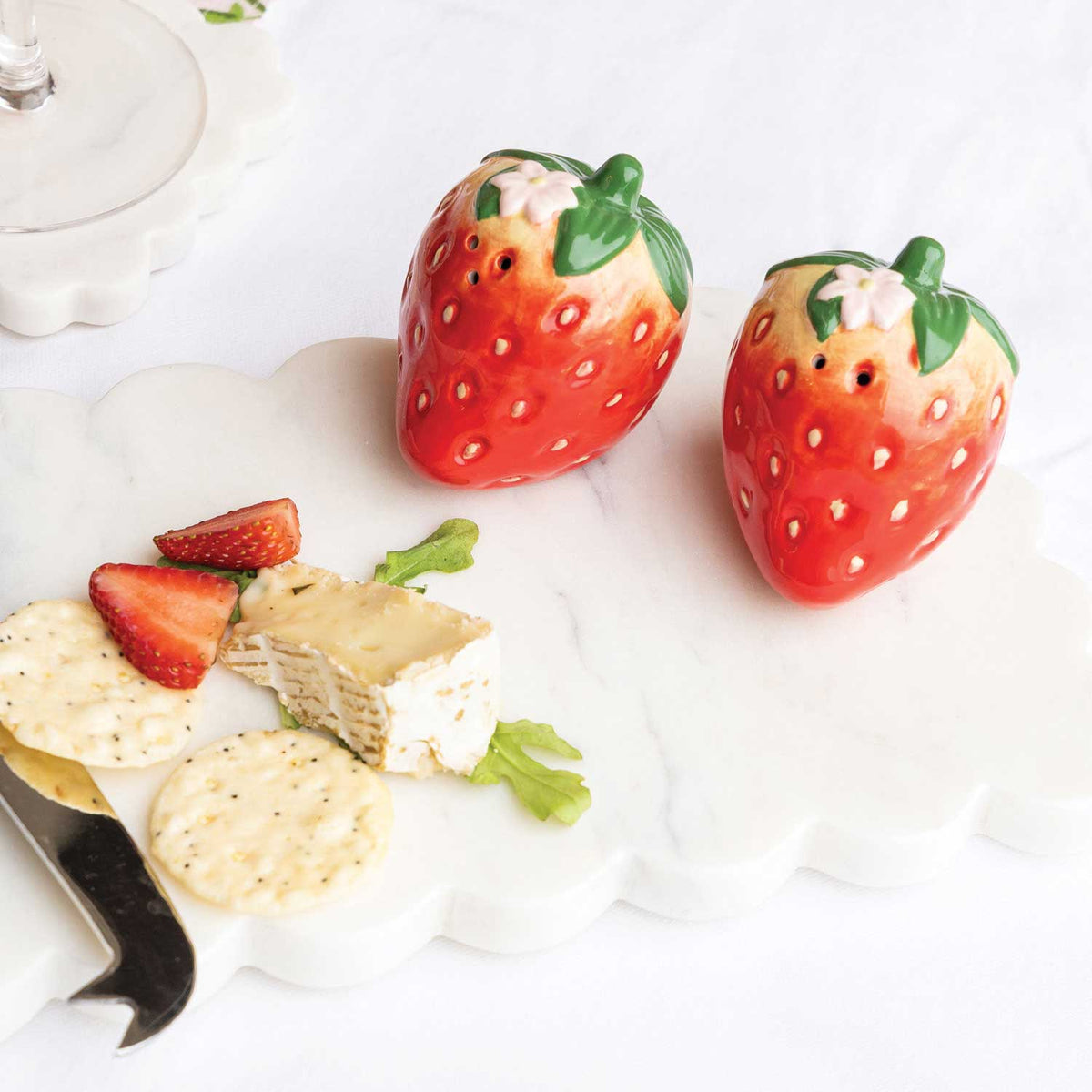 Salière et poivrière Fraises – 8 Oak Lane