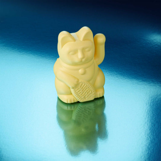 Mini Solar Yellow Lucky Cat