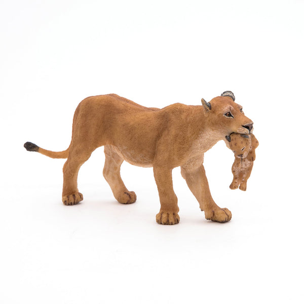 Figurine Lionne avec lionceau Papo - animal sauvage