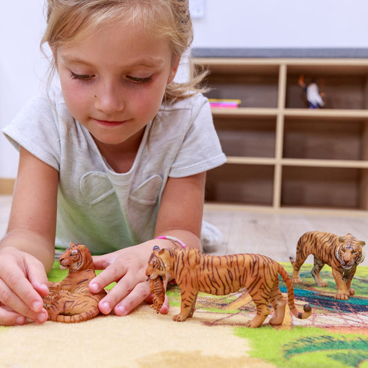 Tigress and her Cub Figurine