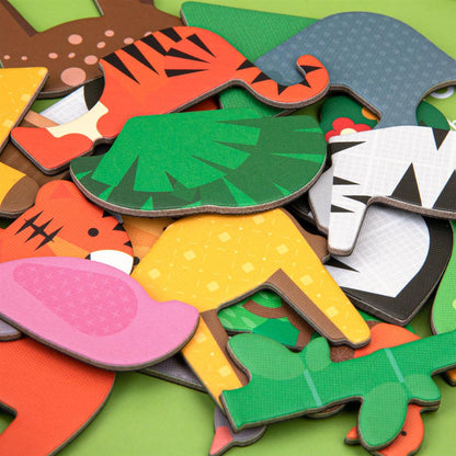 Magnetic Book - The Animal World