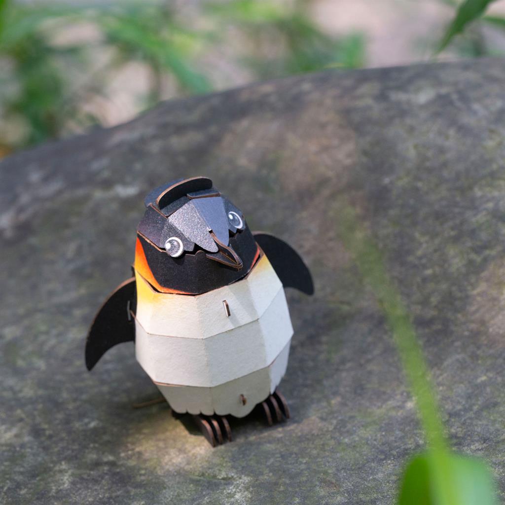 3D Construction Puzzle - Emperor Penguin
