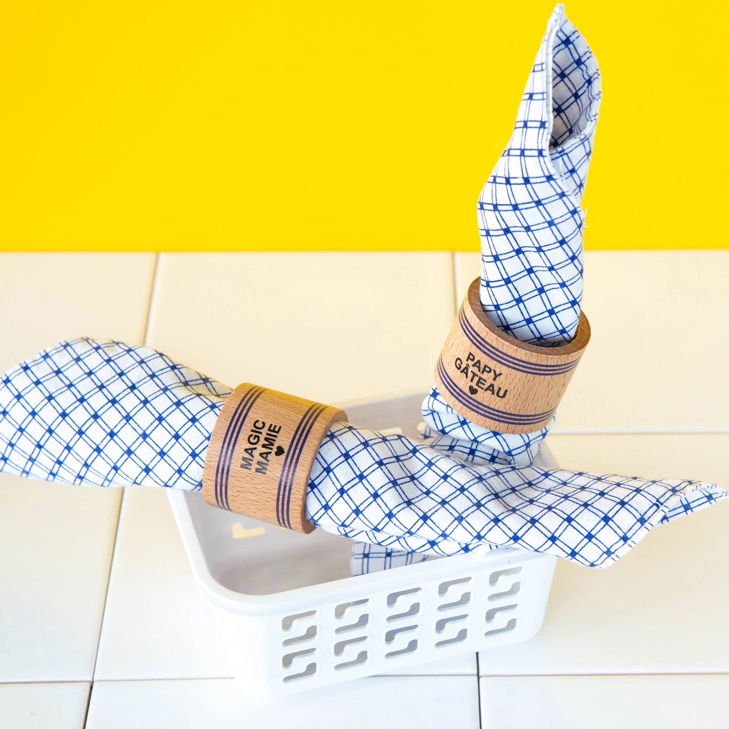 Ronds de serviette en bois – Collection Famille