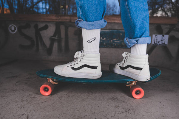 Chaussettes skateboard Charles brodées main