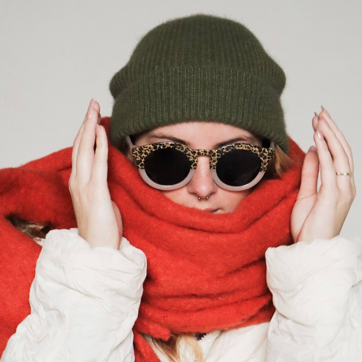 Adult Sunglasses - Transparent Beige Leopard